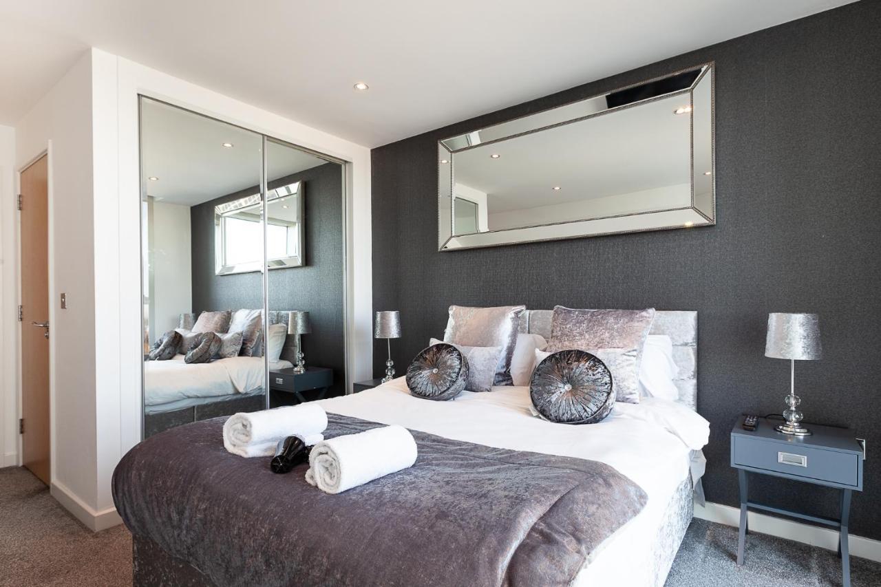 2 Bedroom 2 Bathroom Apartment In Central Milton Keynes With Free Parking And Smart Tv - Contractors, Relocation, Business Travellers Exteriör bild